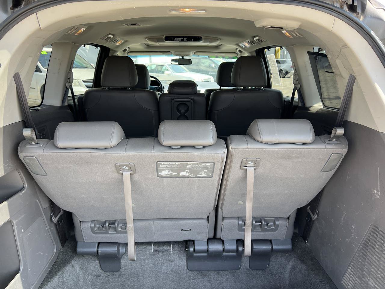 Used 2012 Honda Odyssey Touring image 7
