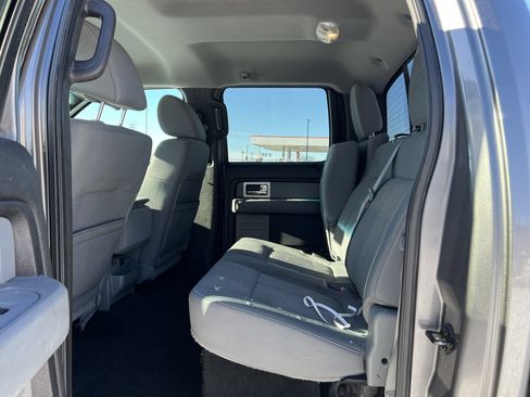 Used 2011 Ford F150 XLT w/ XLT Chrome Pkg image 10