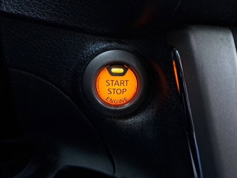 Used 2015 Nissan Sentra SV image 23