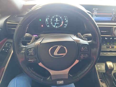 Used 2019 Lexus IS 300 F Sport w/ F Sport Package AWD/4WD image 10