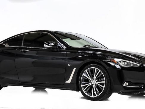 Used 2019 INFINITI Q60 3.0t Luxe image 1