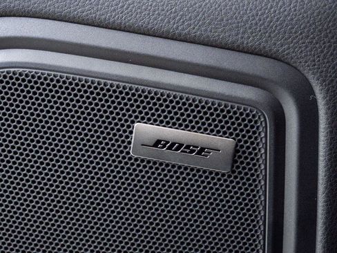 New 2026 Porsche Macan AWD/4WD image 7
