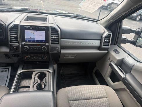Used 2022 Ford F350 XLT w/ XLT Premium Package AWD/4WD image 23