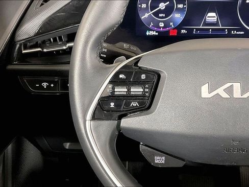 Used 2024 Kia Niro Wind FWD image 18