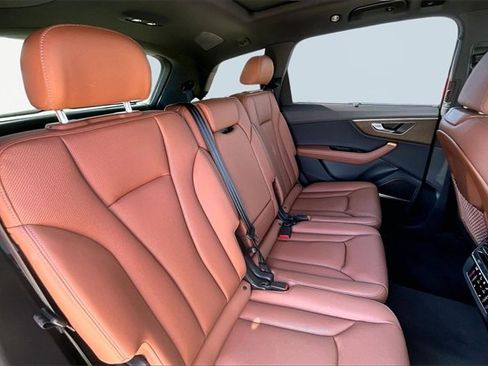 Used 2025 Audi Q7 2.0T Premium Plus w/ Premium Plus Package image 29