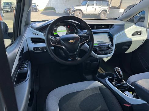Used 2019 Chevrolet Bolt LT image 7