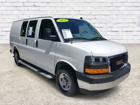 Certified 2025 GMC Savana 2500 w/ Driver Convenience Package RWD image 5