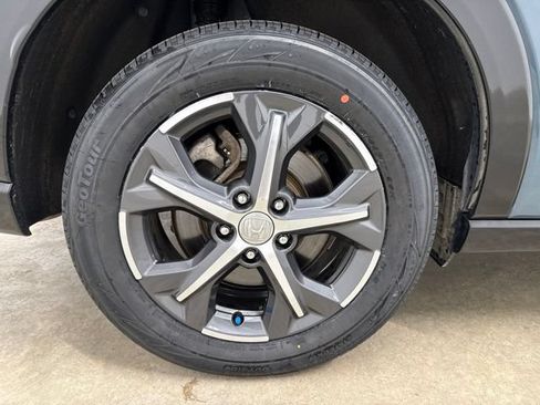 Certified 2024 Honda HR-V EX-L image 12