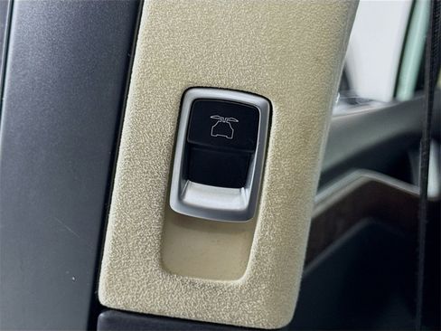 Used 2017 Tesla Model X 100D image 16