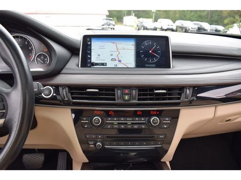 Used 2017 BMW X5 xDrive40e image 25