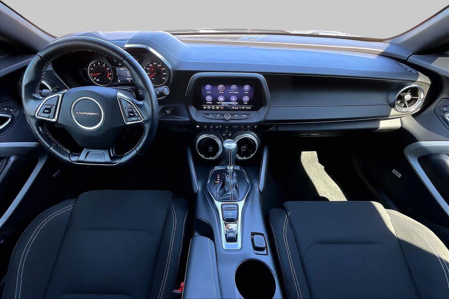 Used 2023 Chevrolet Camaro LT w/ Technology Package RWD image 16
