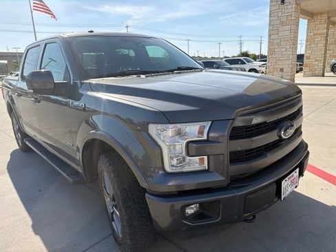 Used 2016 Ford F150 Lariat w/ Equipment Group 502A Luxury AWD/4WD image 2