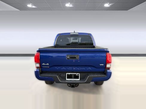 Certified 2023 Toyota Tacoma SR5 w/ Technology Package AWD/4WD image 10