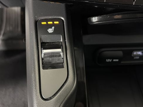 Certified 2023 Kia Telluride S w/ S Sunroof Package image 24