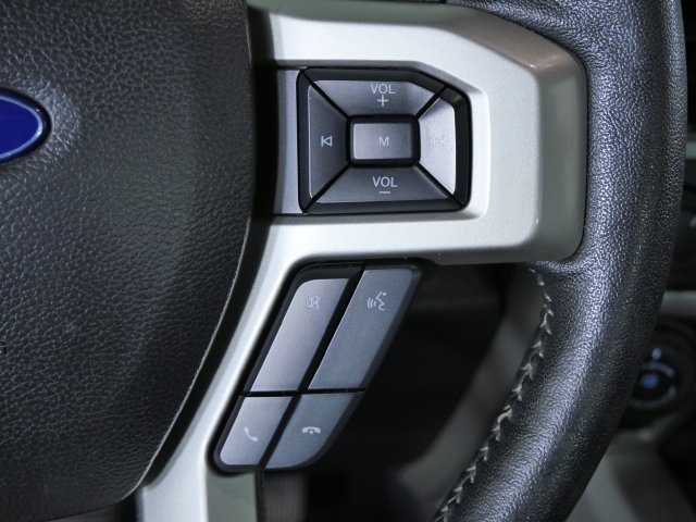 Certified 2019 Ford F150 Lariat w/ Equipment Group 502A Luxury AWD/4WD image 31