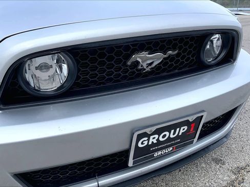 Used 2014 Ford Mustang GT Premium image 27