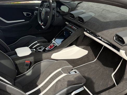Used 2024 Lamborghini Huracan Tecnica RWD image 14