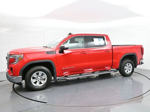 Used 2022 GMC Sierra 1500 SLE RWD image 3