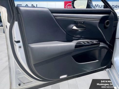 Used 2022 Lexus ES 350 w/ Premium Package FWD image 19