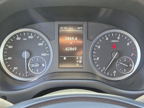 Used 2022 Mercedes-Benz Metris image 29