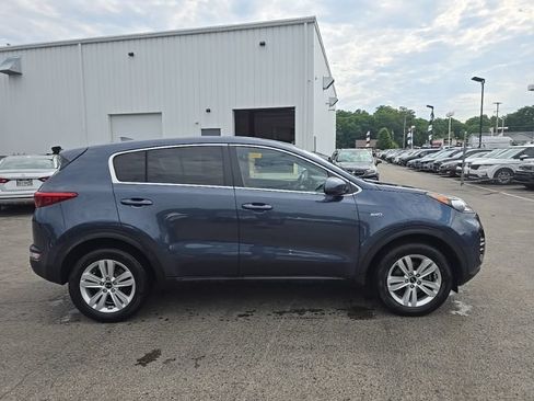 Used 2019 Kia Sportage LX AWD/4WD image 9
