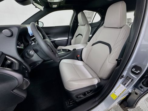 New 2026 Lexus UX 300h FWD image 16