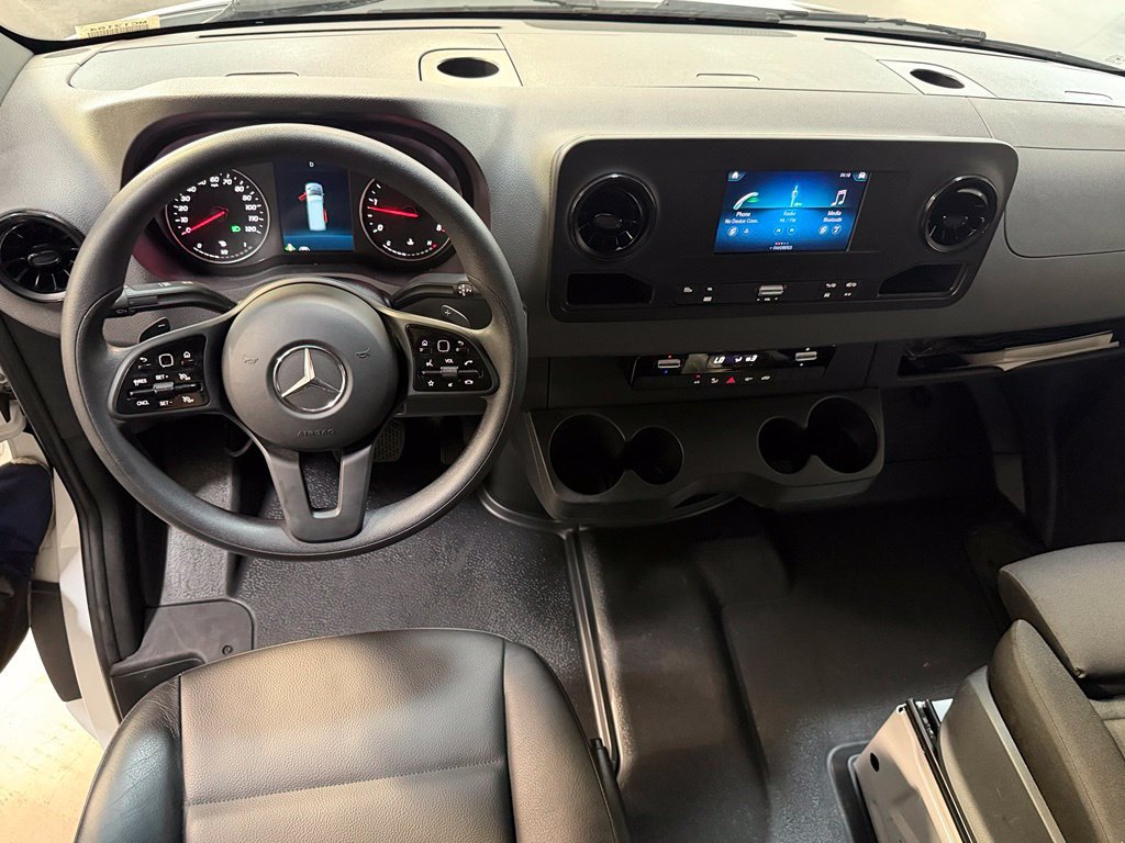 Used 2024 Mercedes-Benz Sprinter 3500 image 12