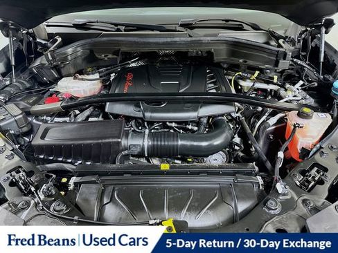 Used 2023 Alfa Romeo Stelvio Veloce image 33