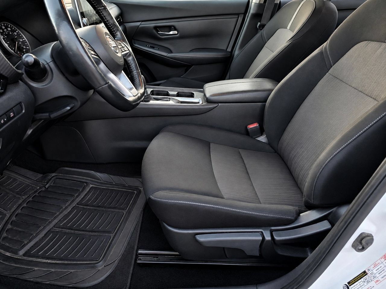Used 2022 Nissan Sentra SV w/ All-Weather Package FWD image 15