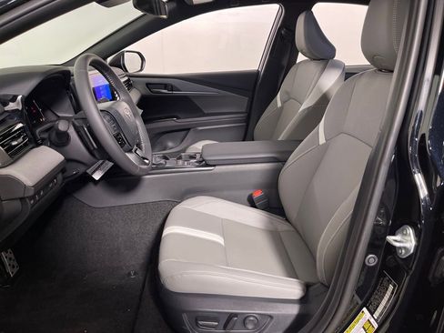 New 2026 Toyota Camry SE image 12