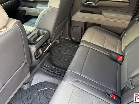 Certified 2025 Chevrolet Silverado 1500 ZR2 w/ Technology Package image 14