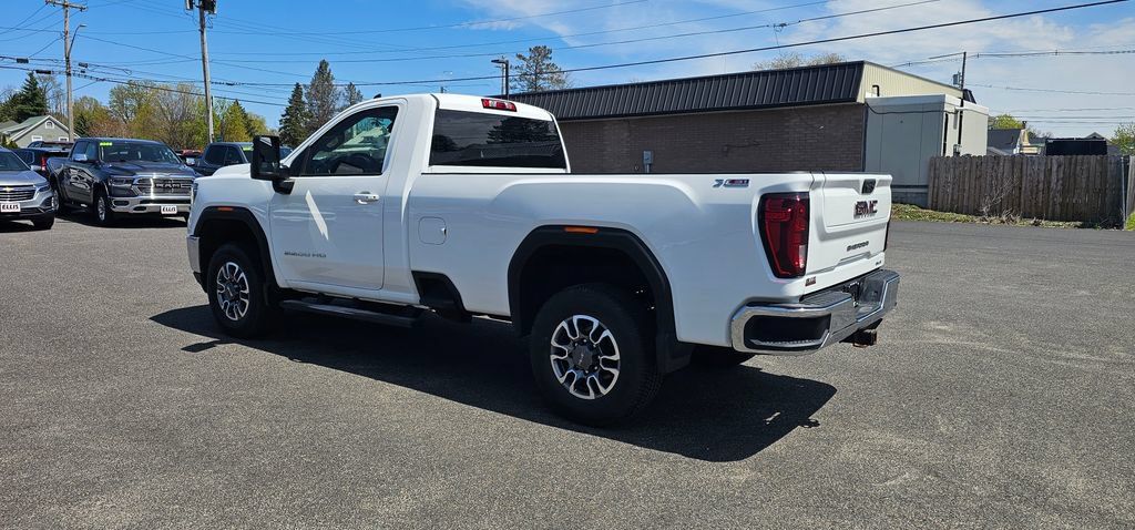 Certified 2022 GMC Sierra 3500 SLE w/ SLE Convenience Package AWD/4WD image 6