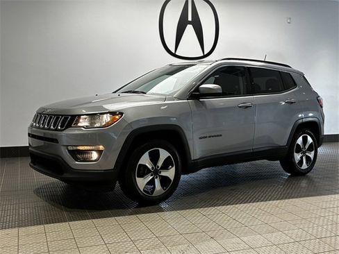 Used 2018 Jeep Compass Latitude w/ Popular Equipment Group image 3