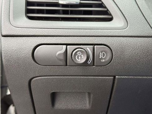 Used 2011 Chevrolet Malibu LTZ image 19