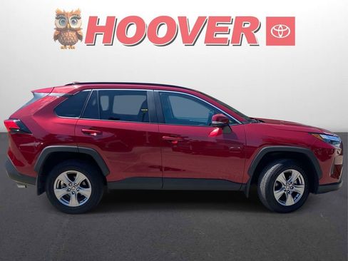 Used 2025 Toyota RAV4 XLE w/ Convenience Package FWD image 2