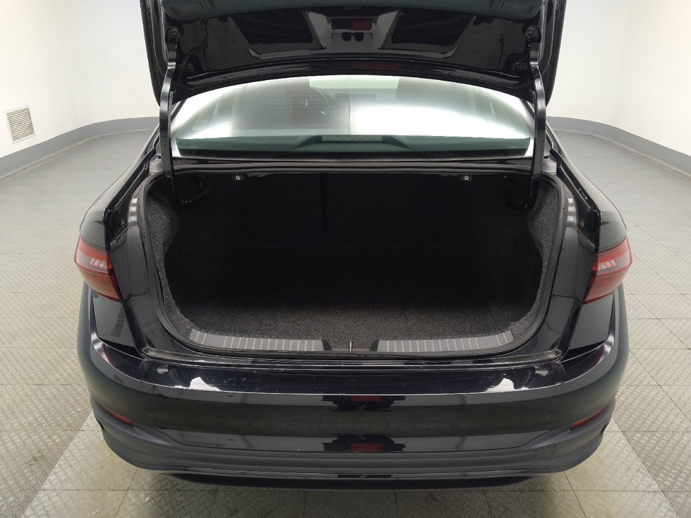 Used 2025 Volkswagen Jetta S FWD image 29