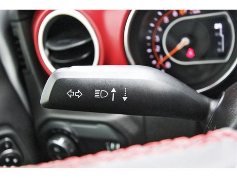 Used 2023 Jeep Gladiator Rubicon w/ LED Lighting Group image 15