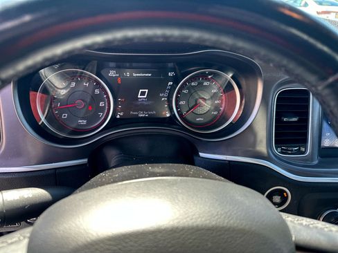 Used 2021 Dodge Charger SXT w/ Leather Interior Group image 20