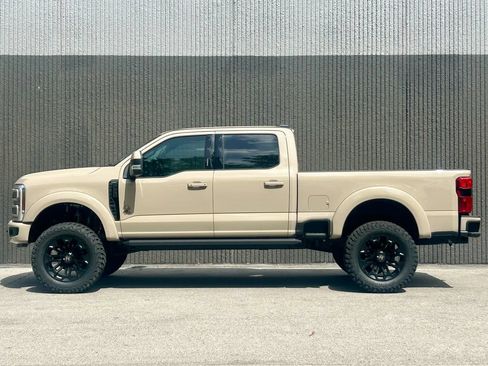 New 2026 Ford F250 Lariat w/ Black Appearance Package AWD/4WD image 3
