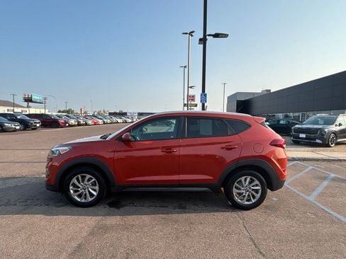 Used 2016 Hyundai Tucson SE w/ Option Group 02 AWD/4WD image 8