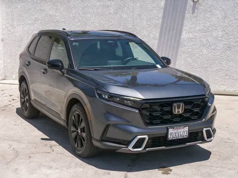 Used 2026 Honda CR-V Sport Touring image 3