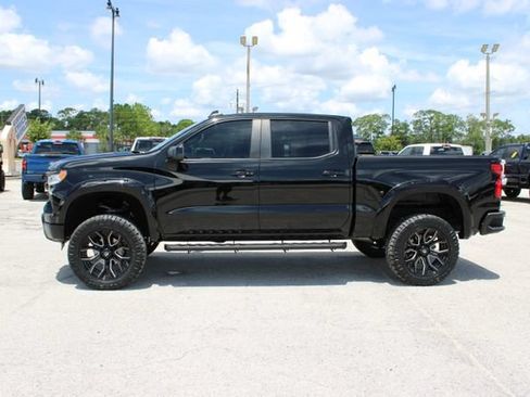 Used 2024 Chevrolet Silverado 1500 RST w/ Z71 Off-Road Package AWD/4WD image 6