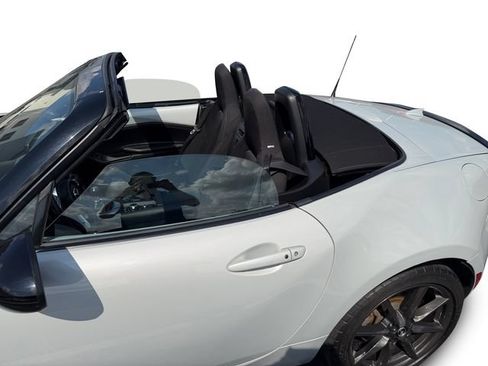 Used 2016 MAZDA MX-5 Miata Club RWD image 22