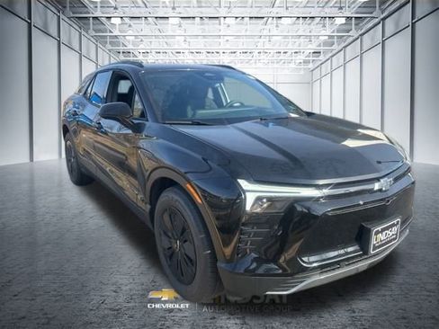 New 2026 Chevrolet Blazer EV LT w/ Midnight/Sport Edition image 3