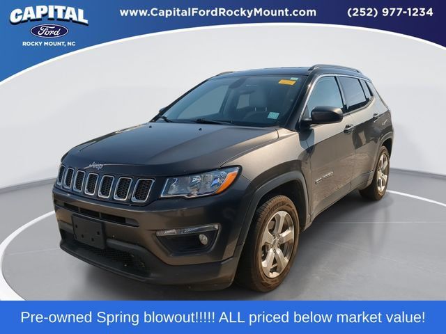 Used 2020 Jeep Compass Latitude FWD image 1