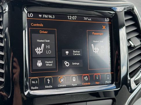 Used 2019 Jeep Cherokee Limited AWD/4WD image 33