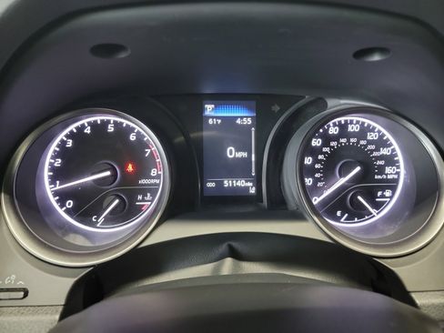 Used 2023 Toyota Camry SE FWD image 18