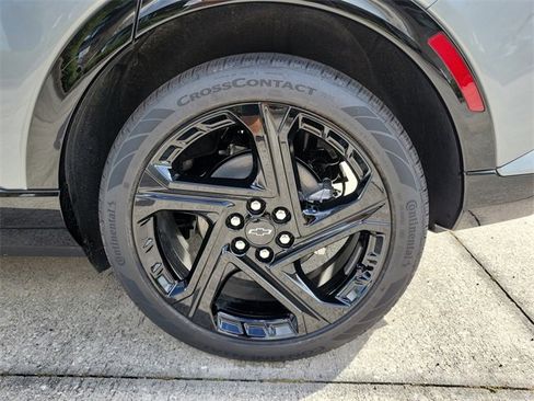 New 2026 Chevrolet Equinox EV RS image 5