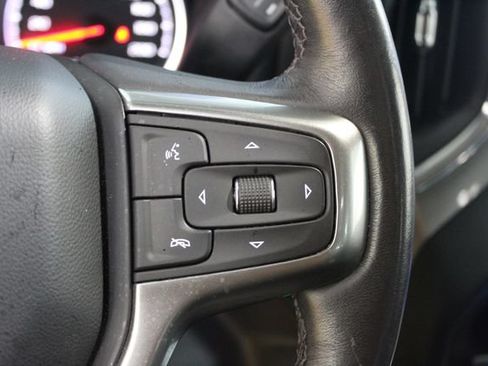 Used 2021 Chevrolet Silverado 1500 LT w/ Convenience Package II RWD image 16