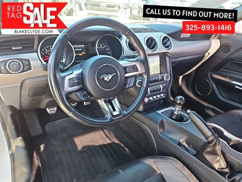 Used 2019 Ford Mustang GT Premium image 17